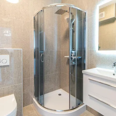 Rent Like - Grey Flamingo Appartement